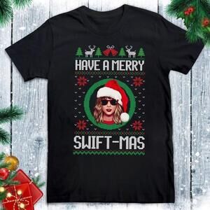 Have A Merry Swiftmas Family Pajamas Christmas Women Retro Tee T Shirt